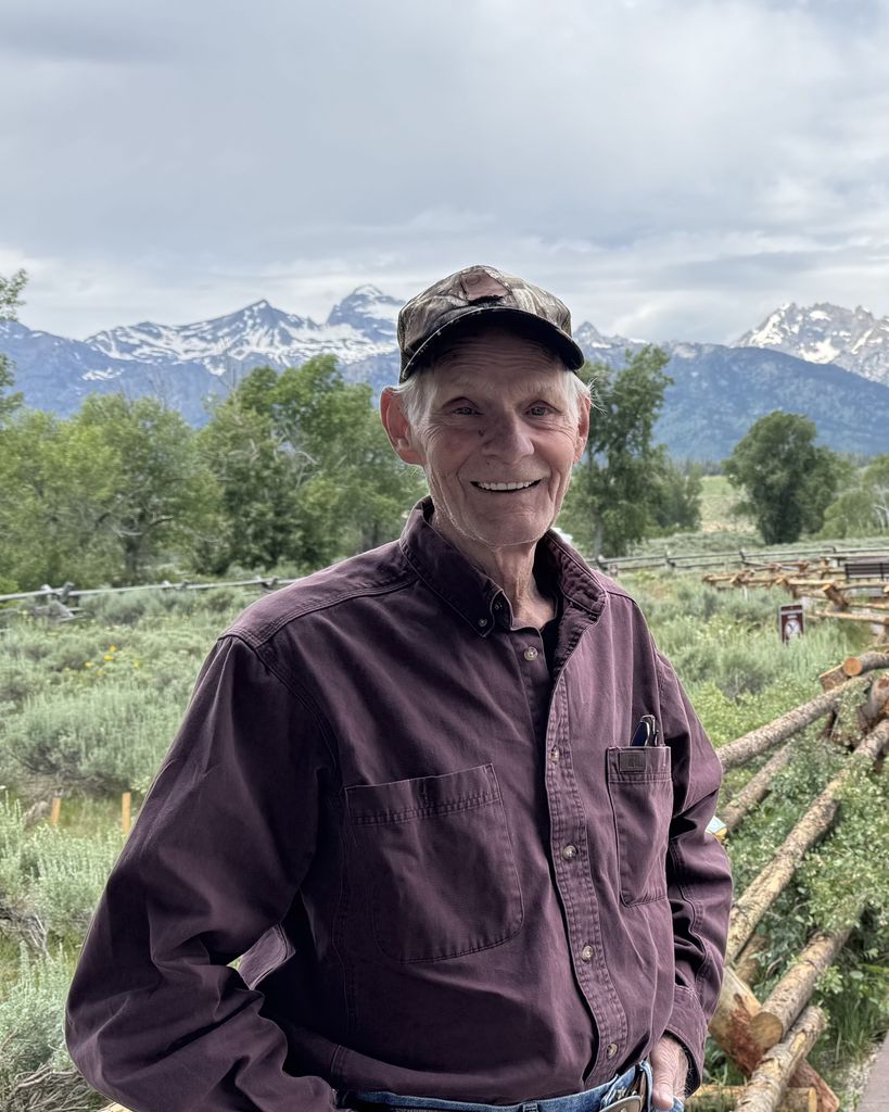 Dallas Wayne Weaver Profile Photo