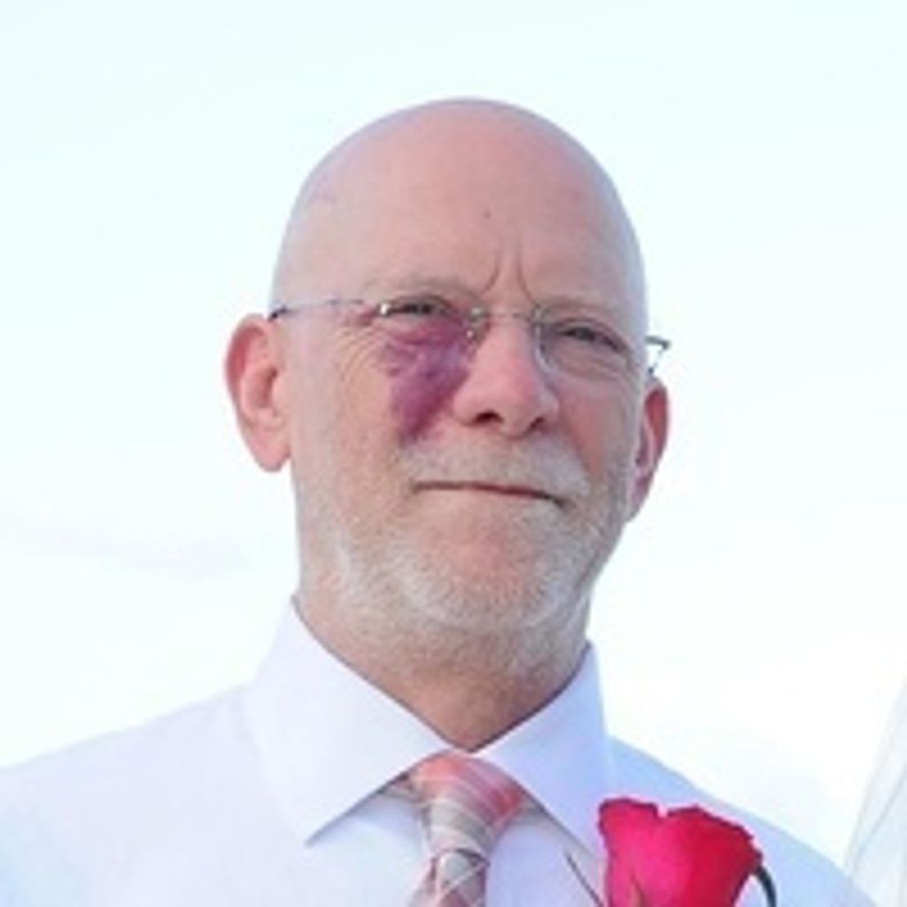Roger H. Hecht Profile Photo