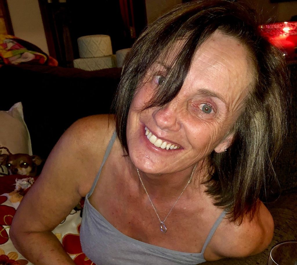 Sandra "Sandi" Falks