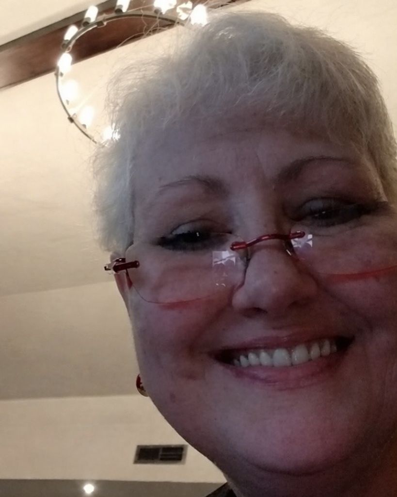 Robin Gayle (Schroth) Ellis