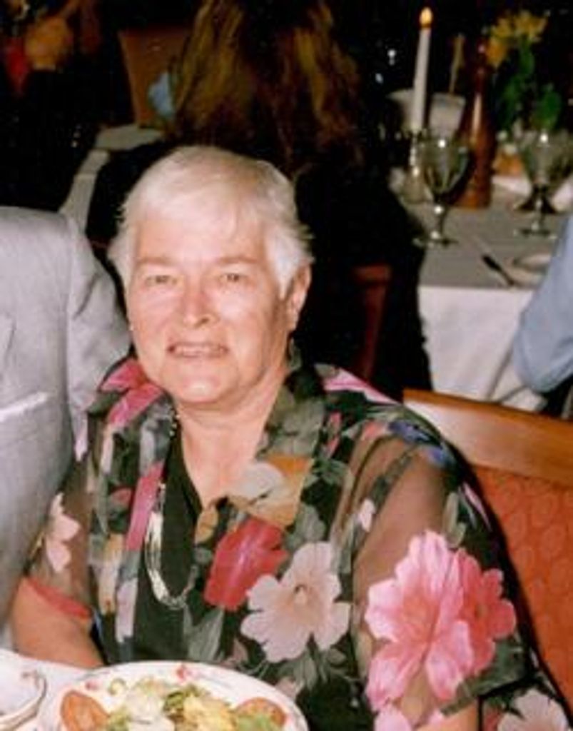 Elizabeth J. Lazenka-Crouse
