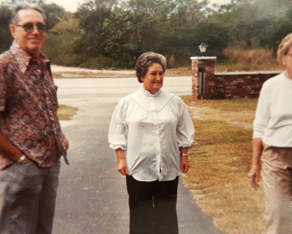 Emma Lorine Harrington