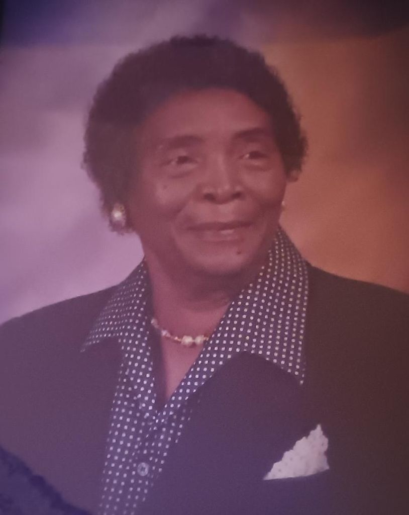 Joyce Helen Hamilton Profile Photo