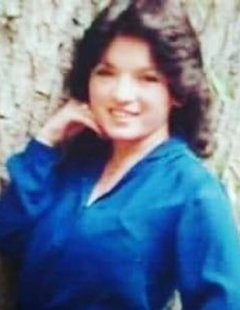 Berlinda Arellano Roberts