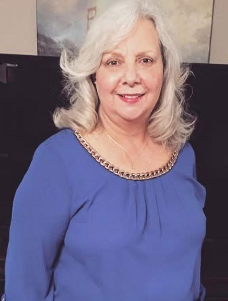 Holly Ritchie Profile Photo