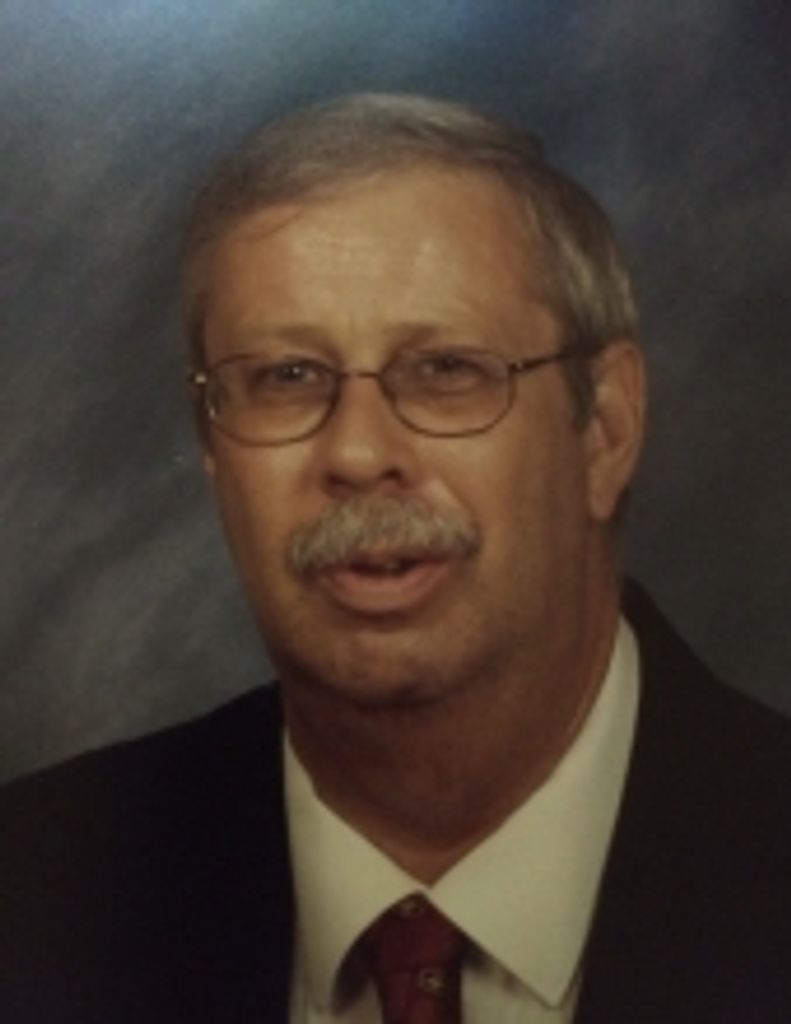 Robert  Lee  Johnson 
