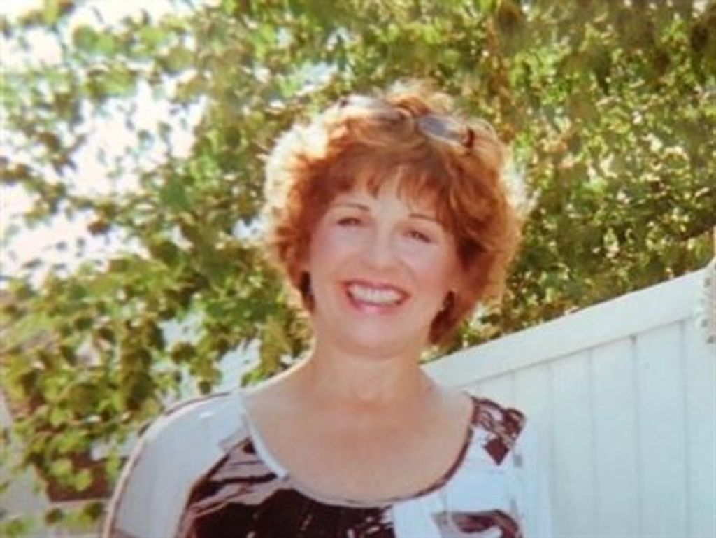 Gloria Jean Semon