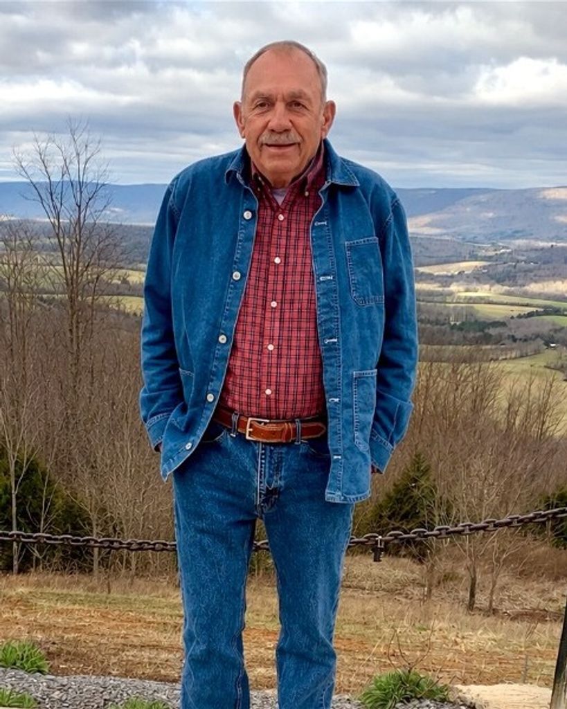 Davis Gene Hurt Profile Photo