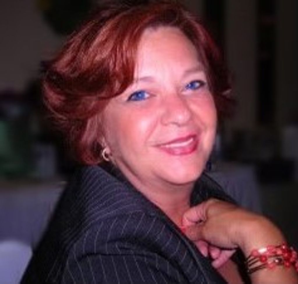 Terry "Ti" Lynn (Theiss)  Griffith