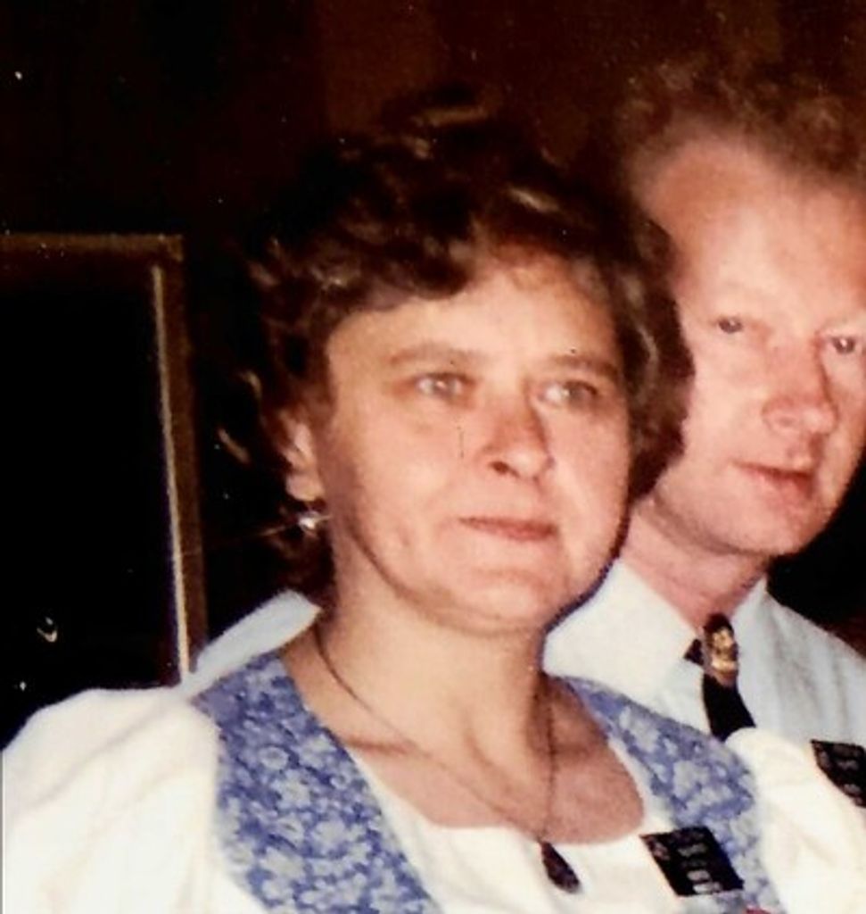 Betsy Mardin Profile Photo