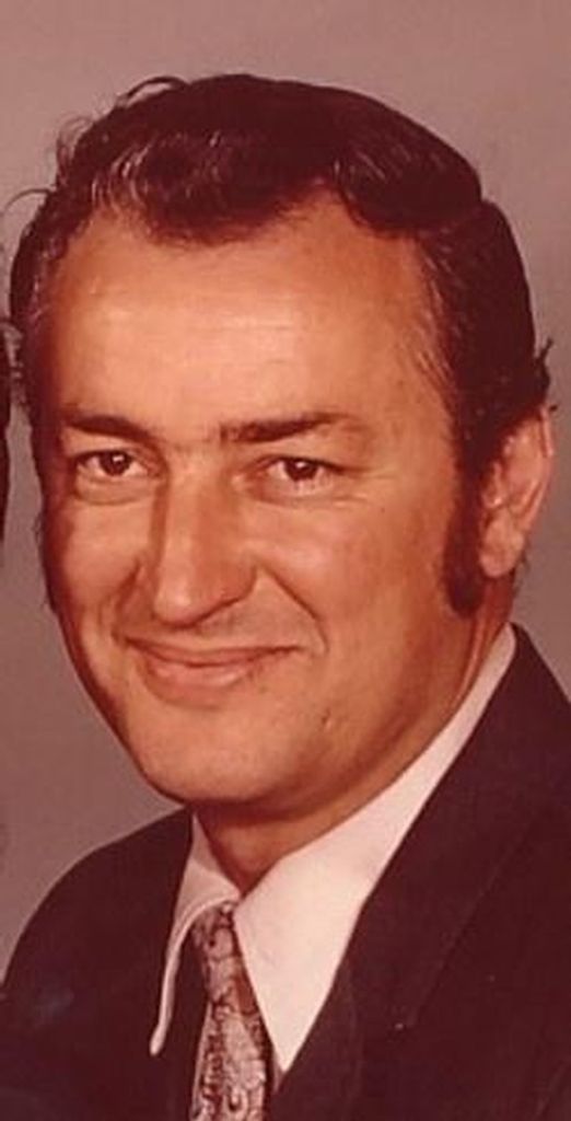 Eddie Joe. Ratcliff