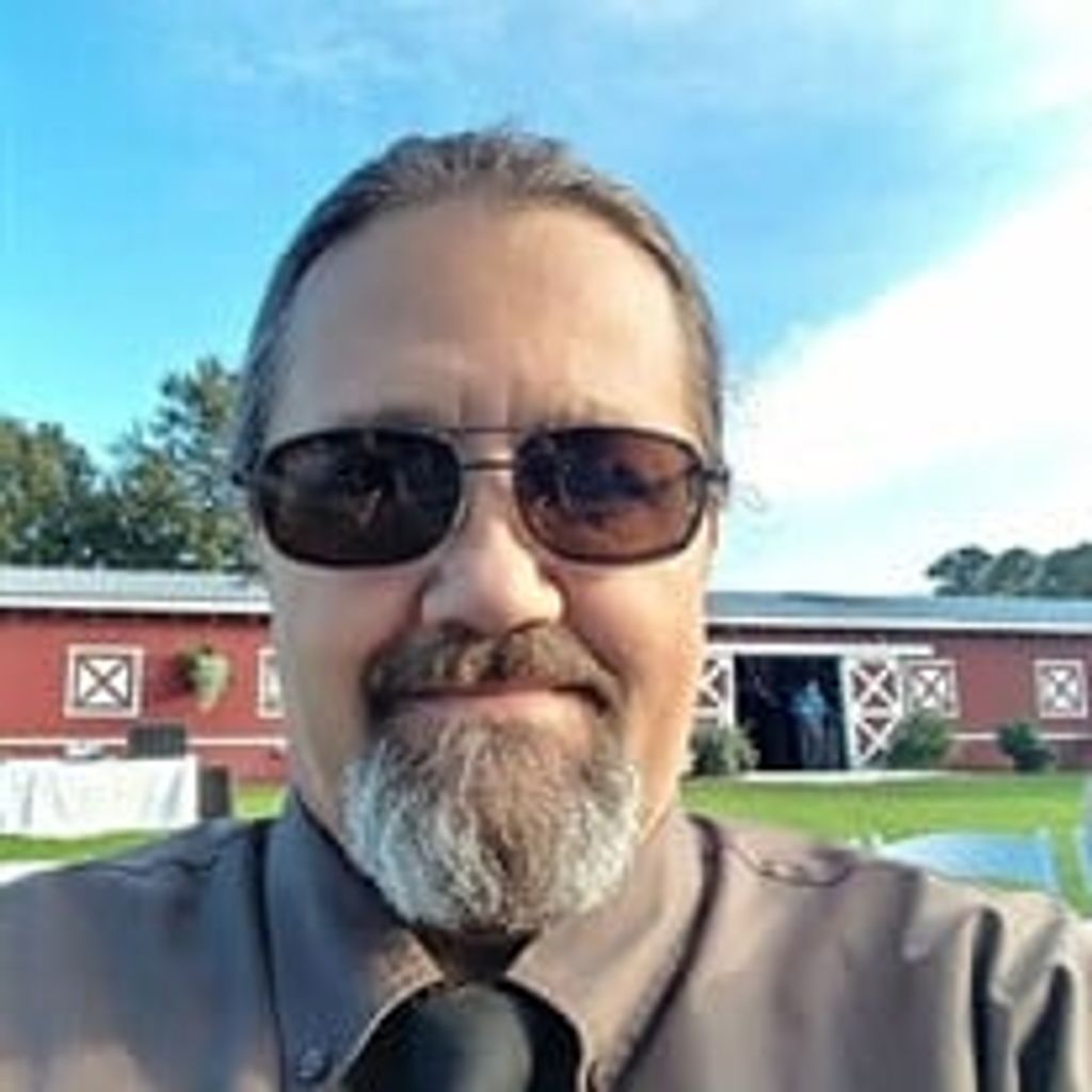 Robert Louis Miller Profile Photo