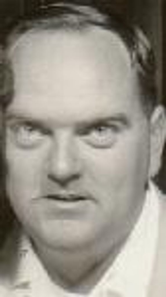 William (Knute)  Traut  Jr.