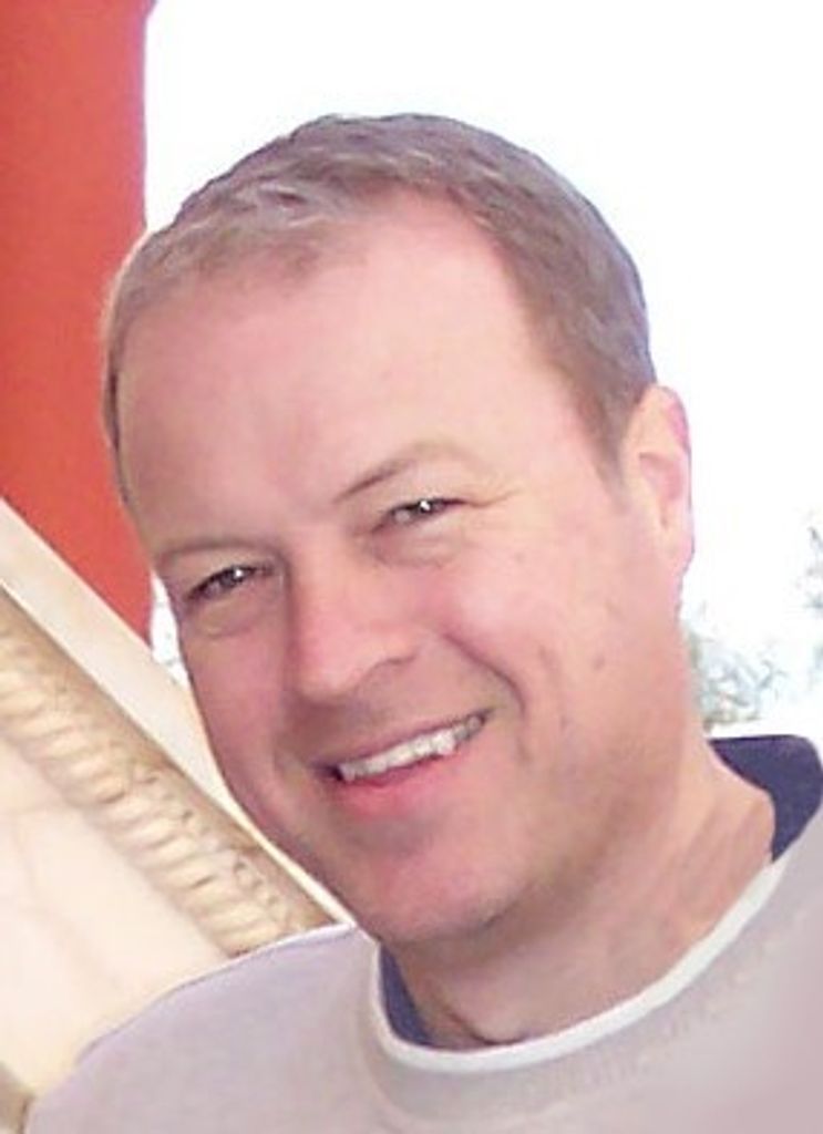 Roderic McKenzie Profile Photo