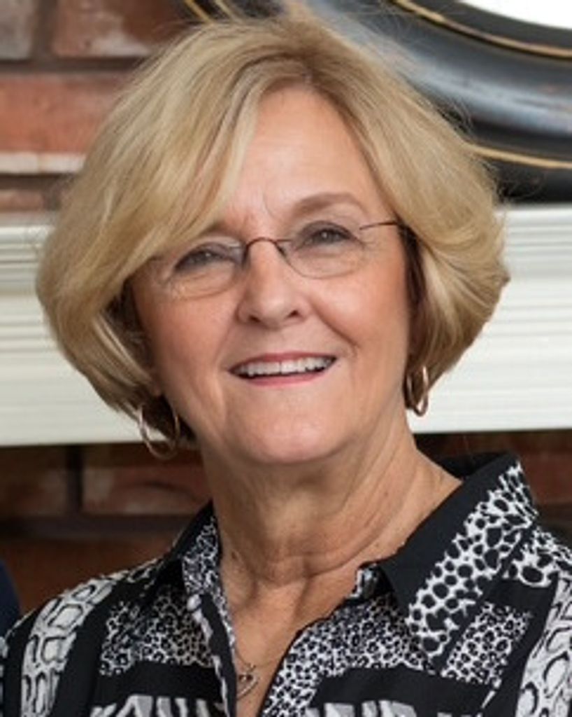 Charlotte Mendenhall Profile Photo