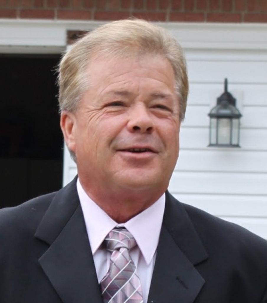 Mr. Larry Dean Crutchlow, Sr.