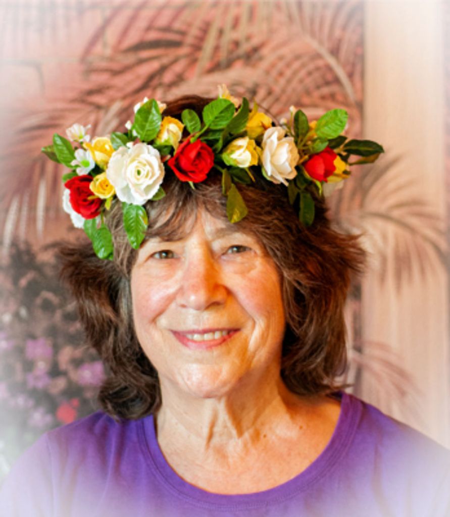 Carolyn Barbara Gil Profile Photo