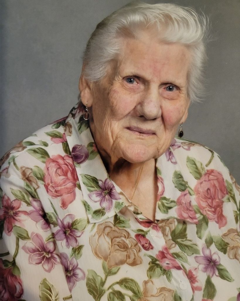 Sylvia Cooper, 95, of Greenfield Profile Photo