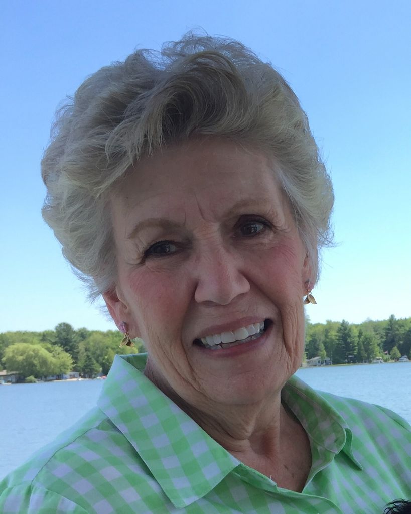 Carole Lee Adams Profile Photo