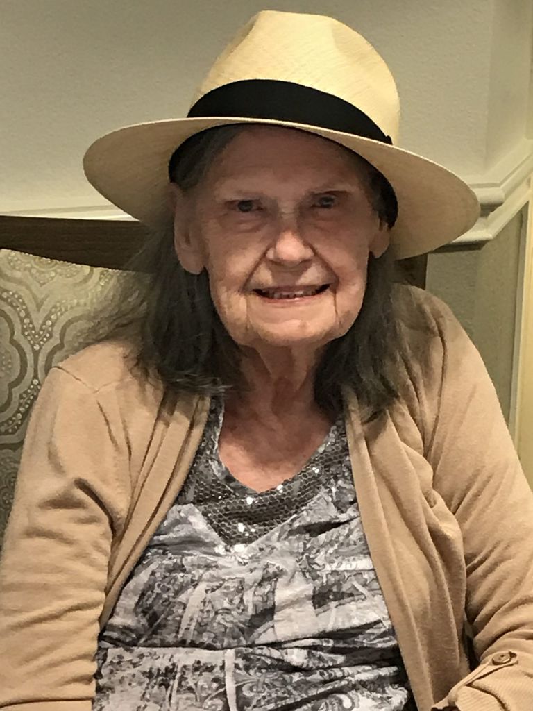 Lessie Carter