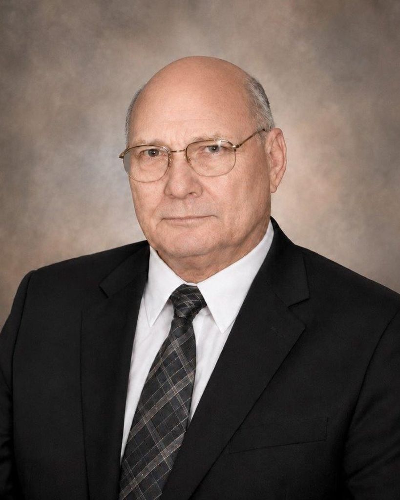 Samuel Watkins Bulls