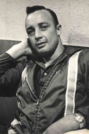 Leigh  Roland Aslakson Profile Photo