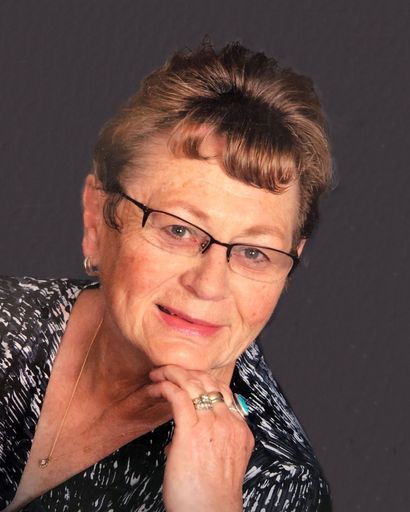 Linda J. Montzka's obituary image