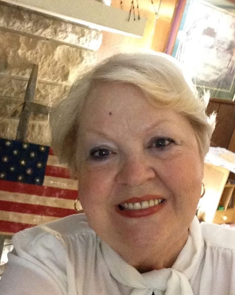 Linda C. Adams Combs Profile Photo