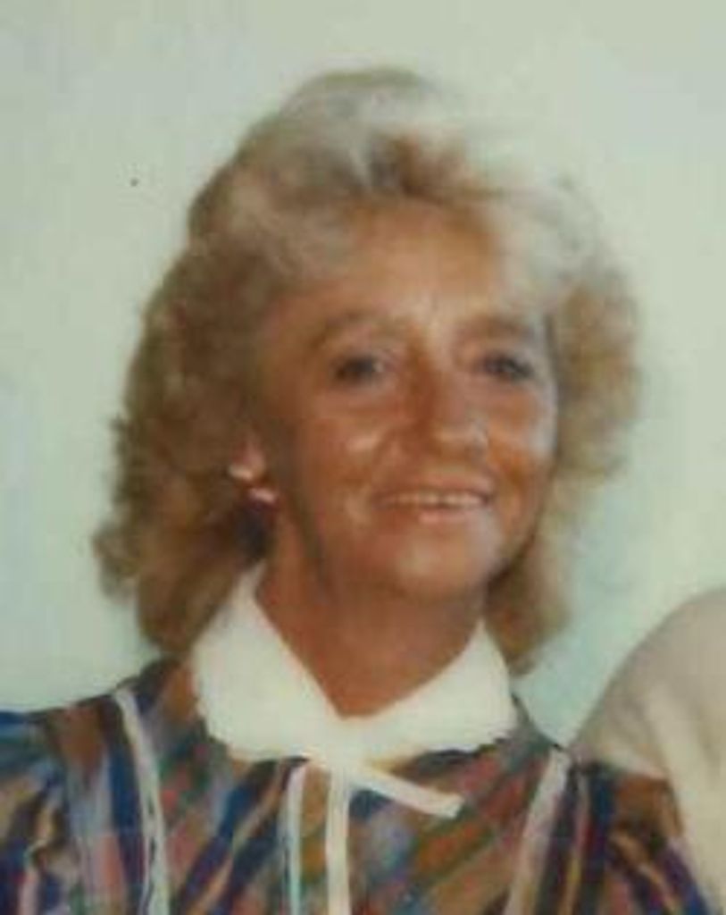 Dorothy Marie Walls Young