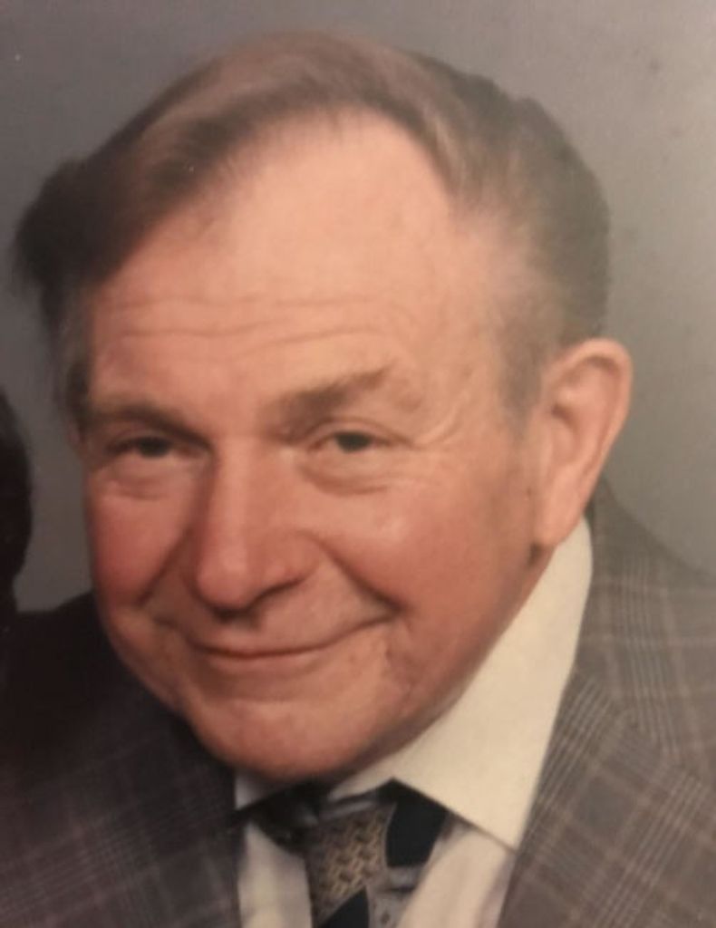 Walter Kugach
