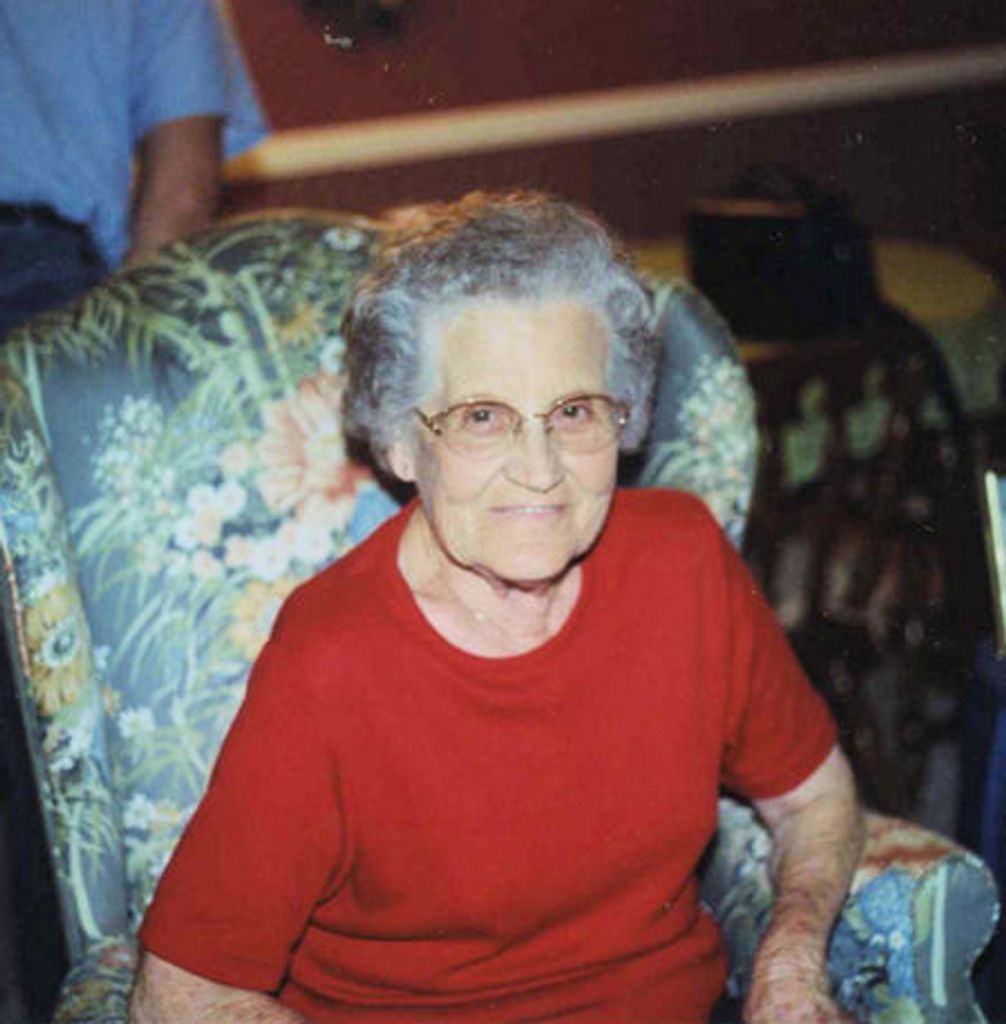 Agnes B. Holland Profile Photo