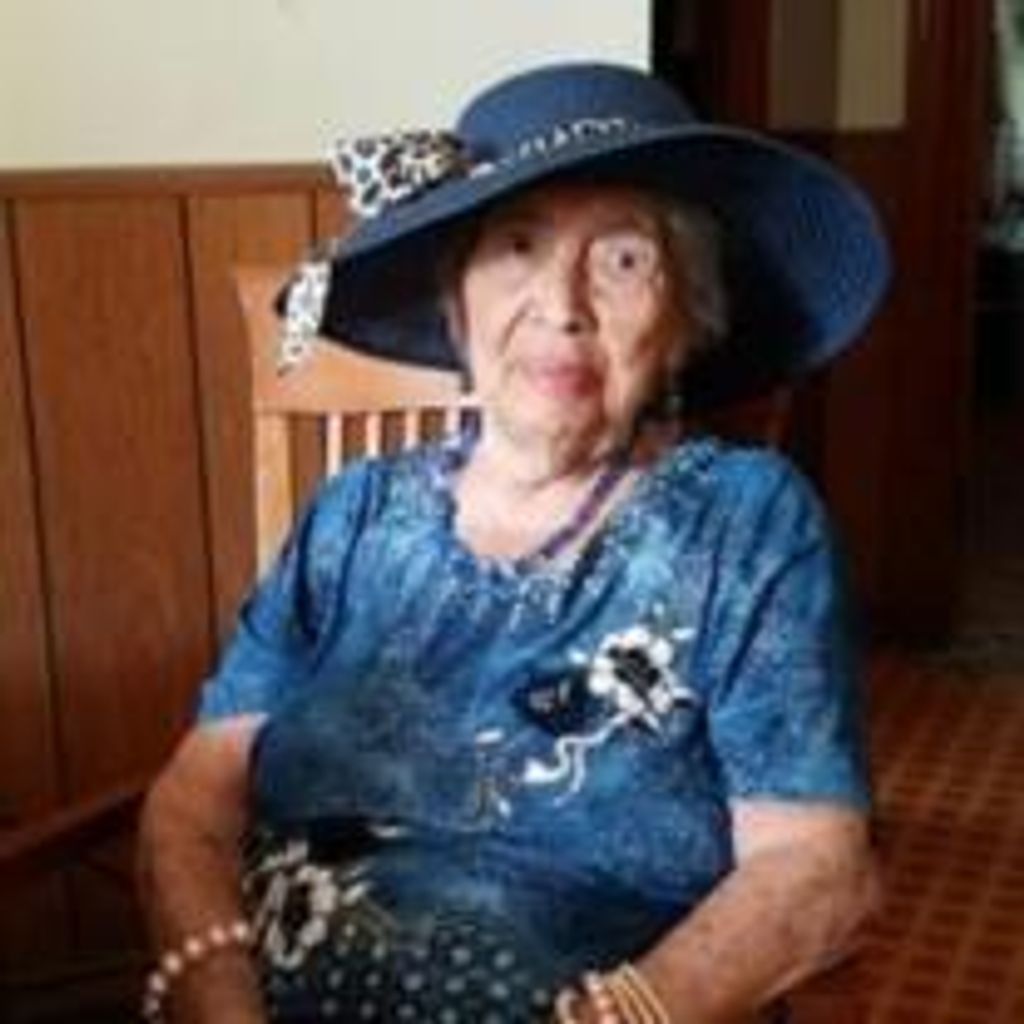 Ms Carmen Senquiz Profile Photo