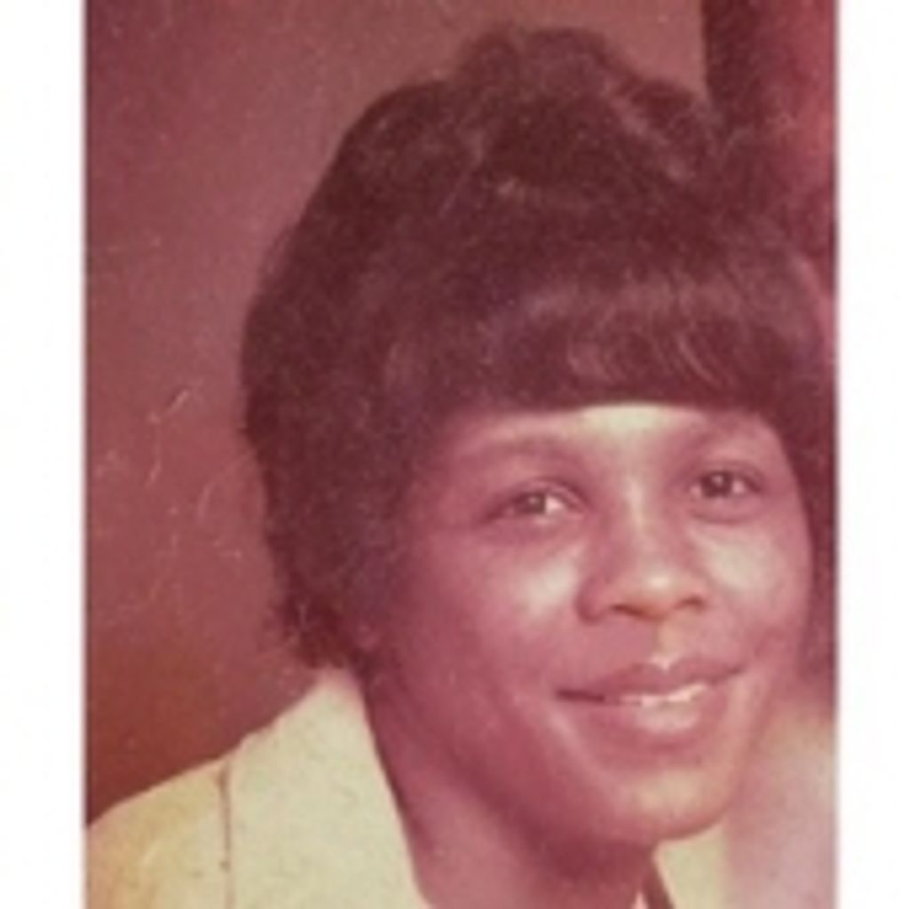 Sarah L. Rowe-Augustus