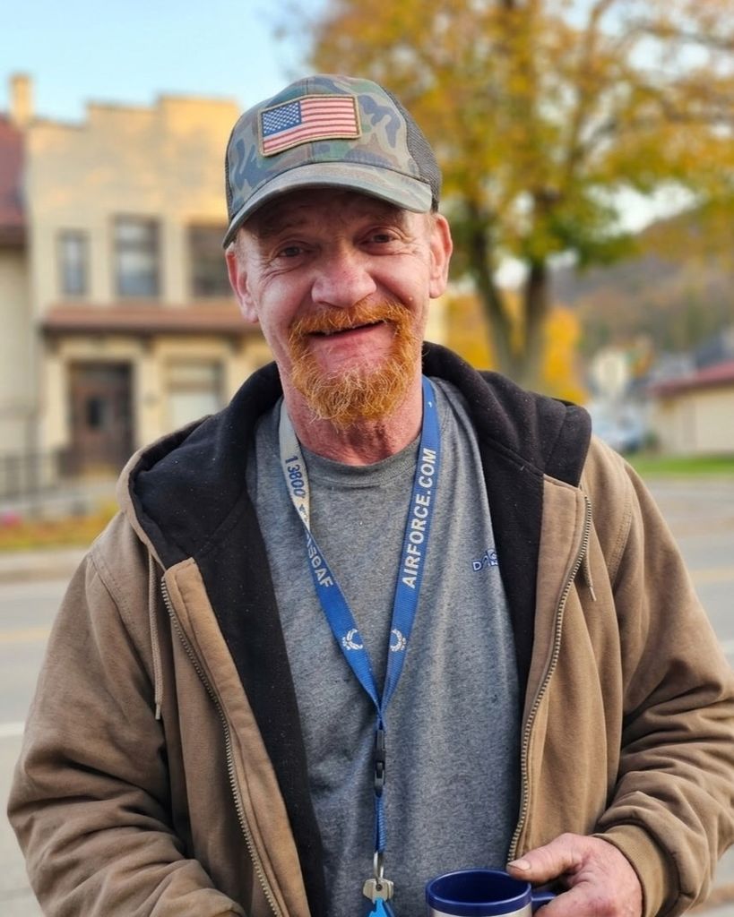 Daniel E. FRONCZAK
