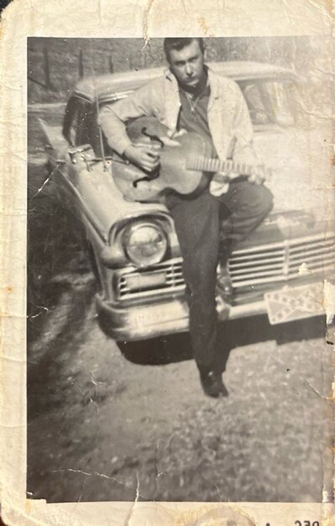 J.D. Holly Profile Photo