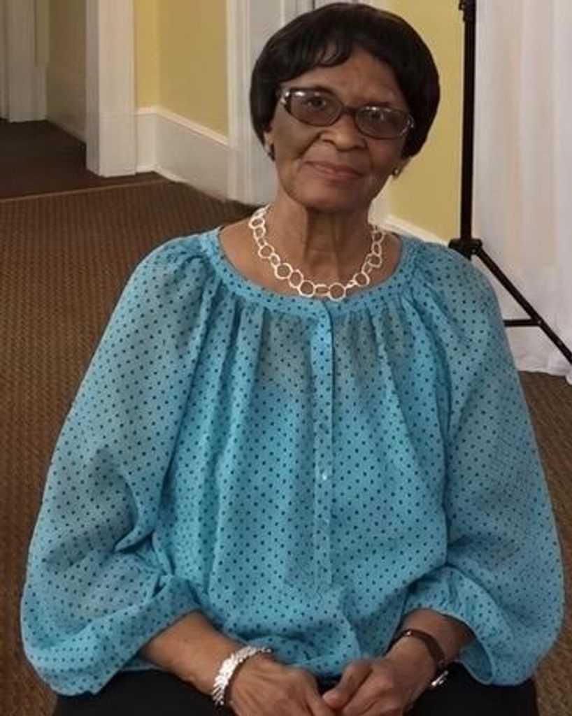 Viola Williams Riggins Profile Photo