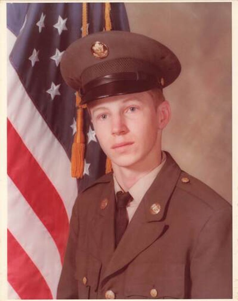 Jw Stinnett Profile Photo