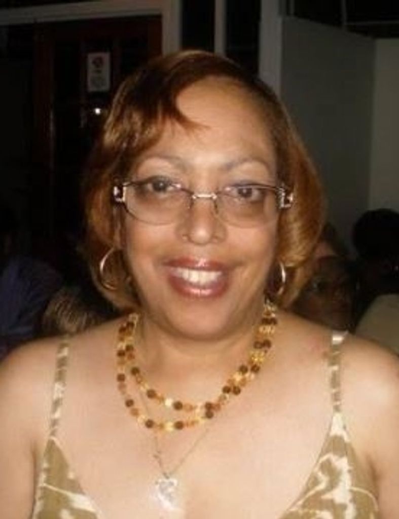 Gladys Davis Profile Photo