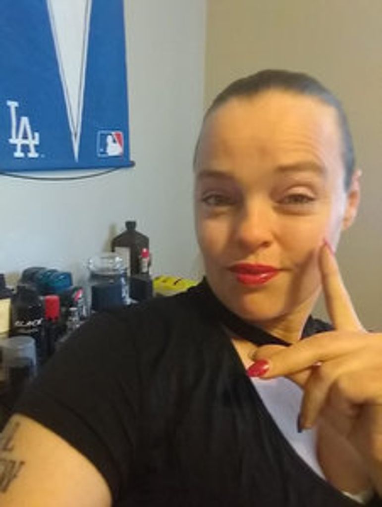 Teri Alleyen Tomaskovich Profile Photo