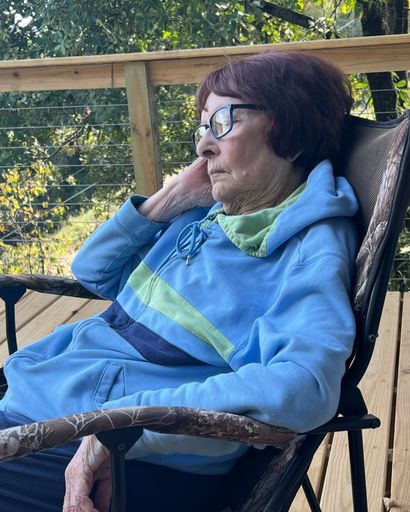 Mary Kosmitis's obituary image