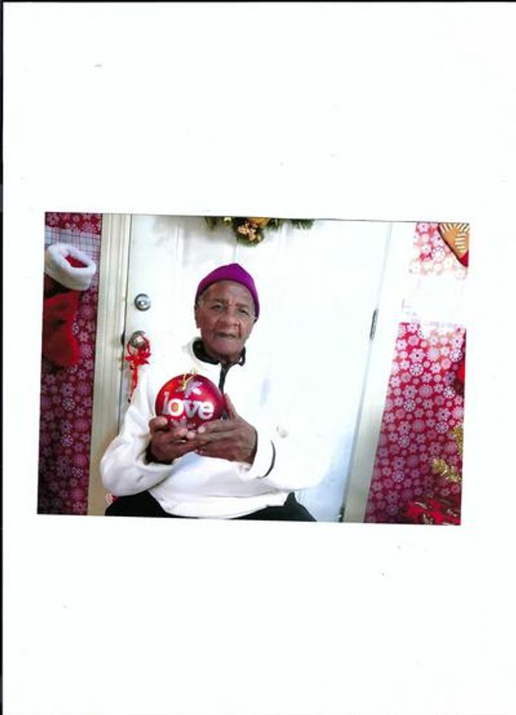 Marquerite Richardson Long