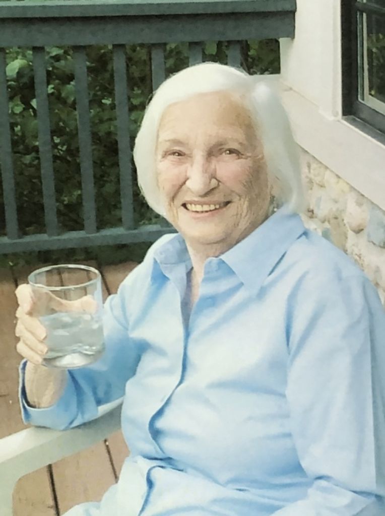 Marlene E. (Barthelmess)  Macintosh