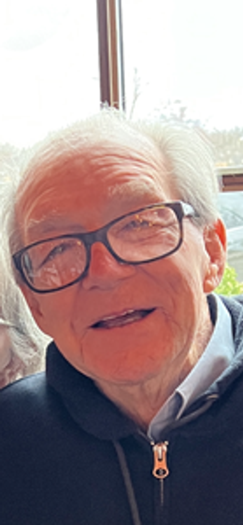 Lawrence Charles "Larry" Mccarthy Profile Photo
