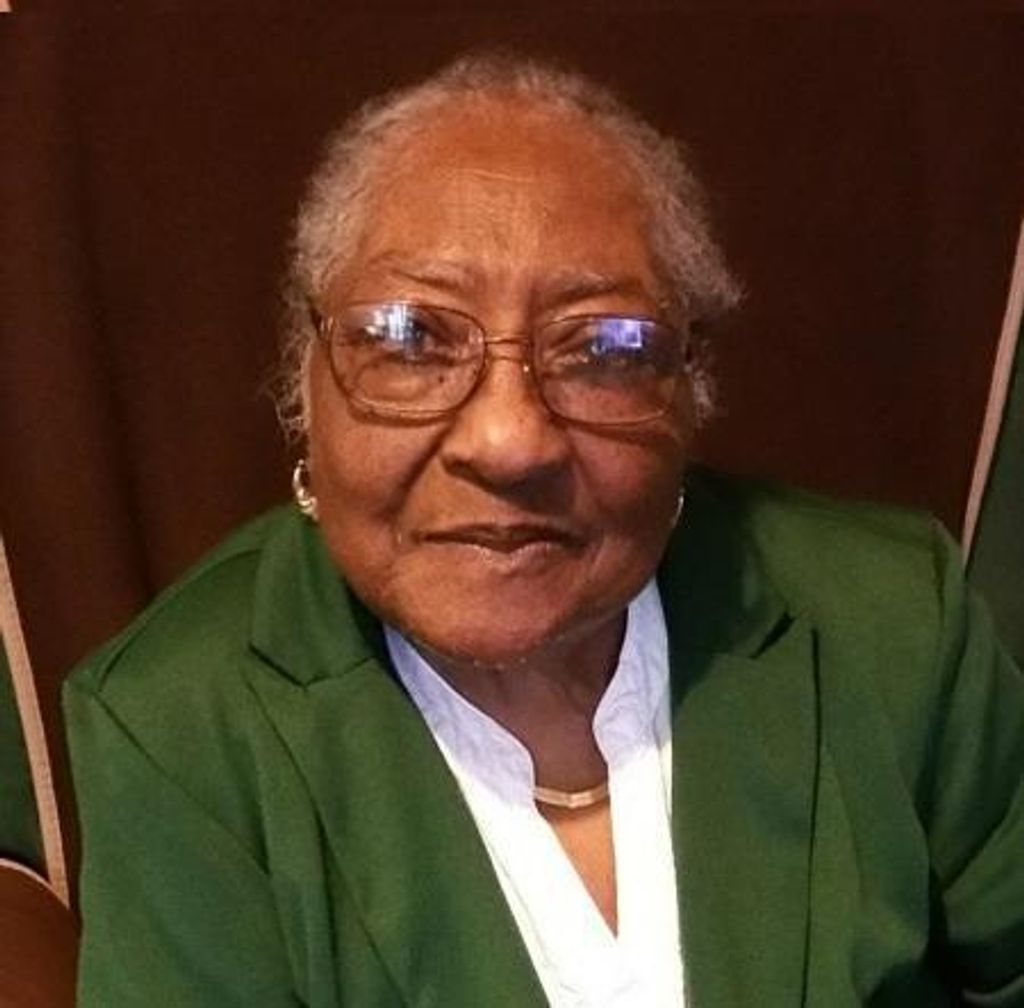 Perlie Warren Profile Photo