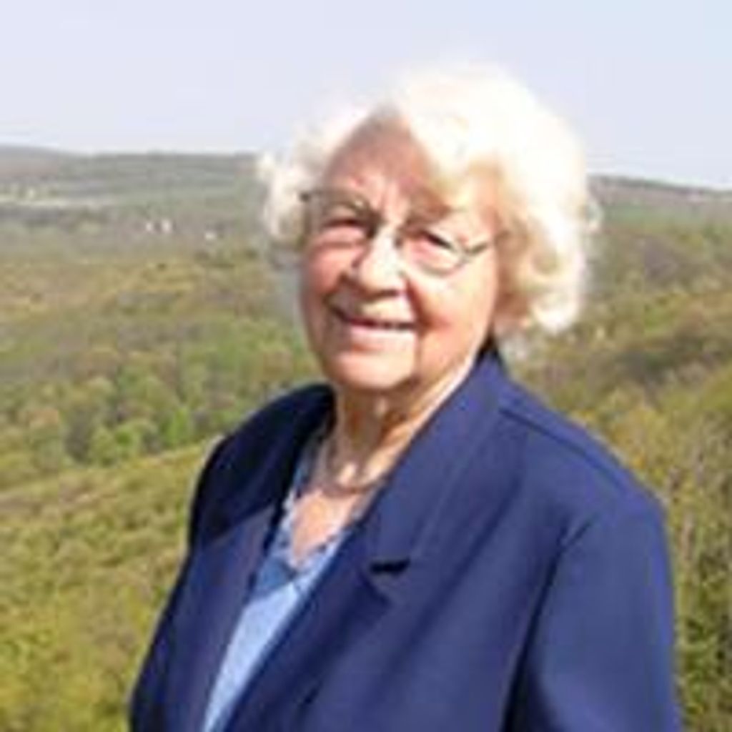Elizabeth (Betty) Woznicki Marshall