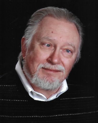 Walter Suhr's obituary image