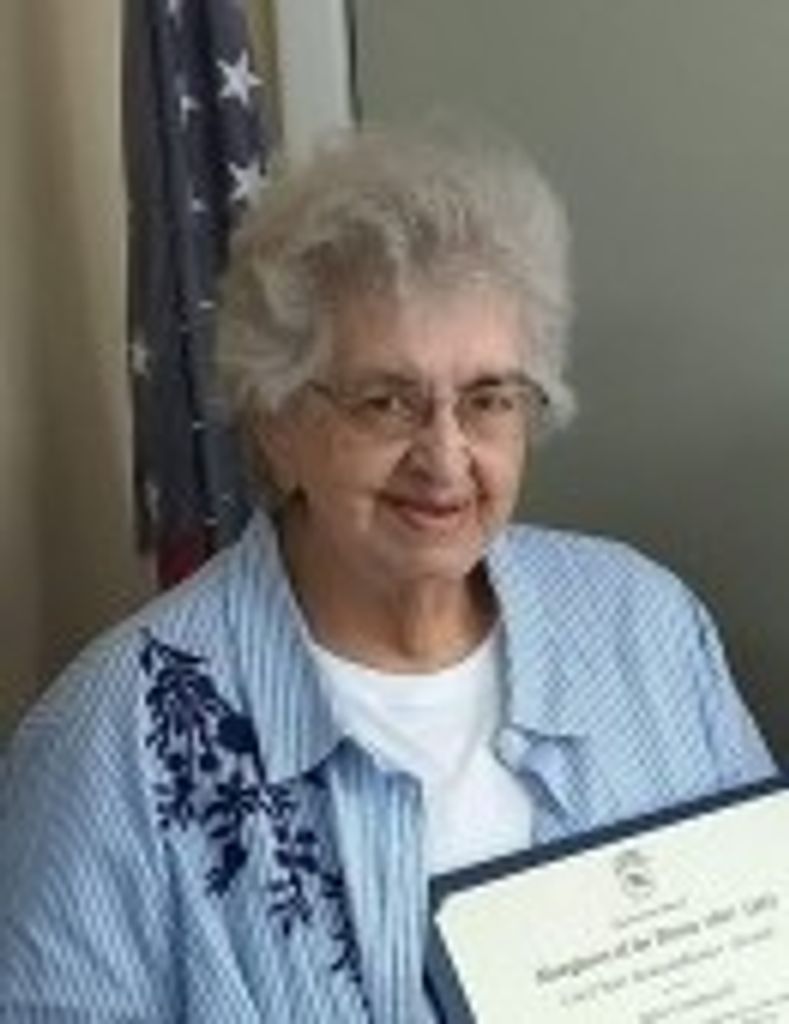 Julia Cromwell of Clinton, TN