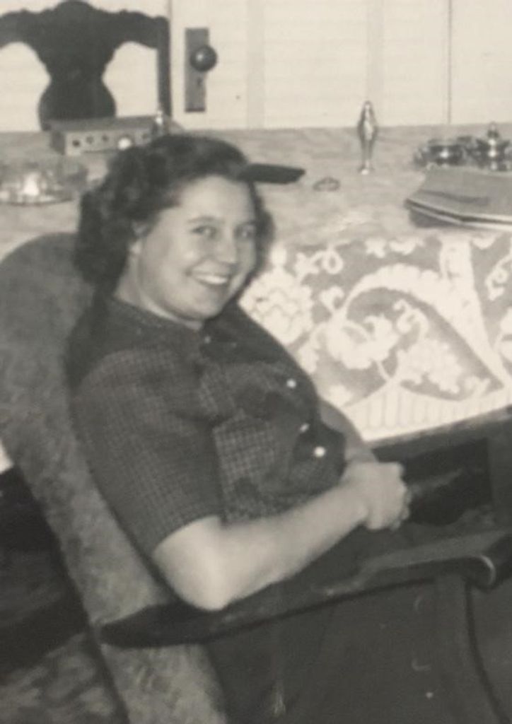 Elsie Shields