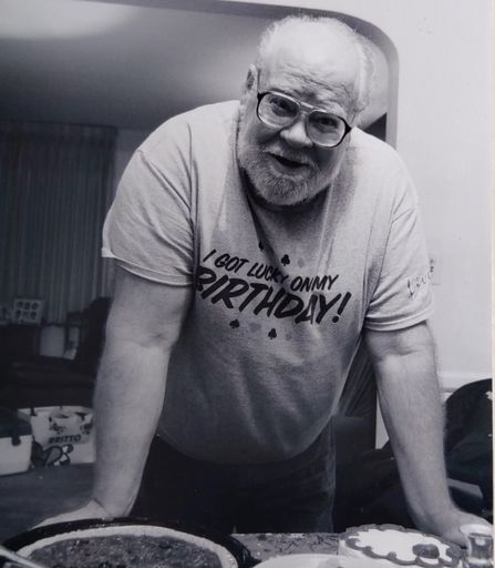 Robert Gordon Lloyd Profile Photo