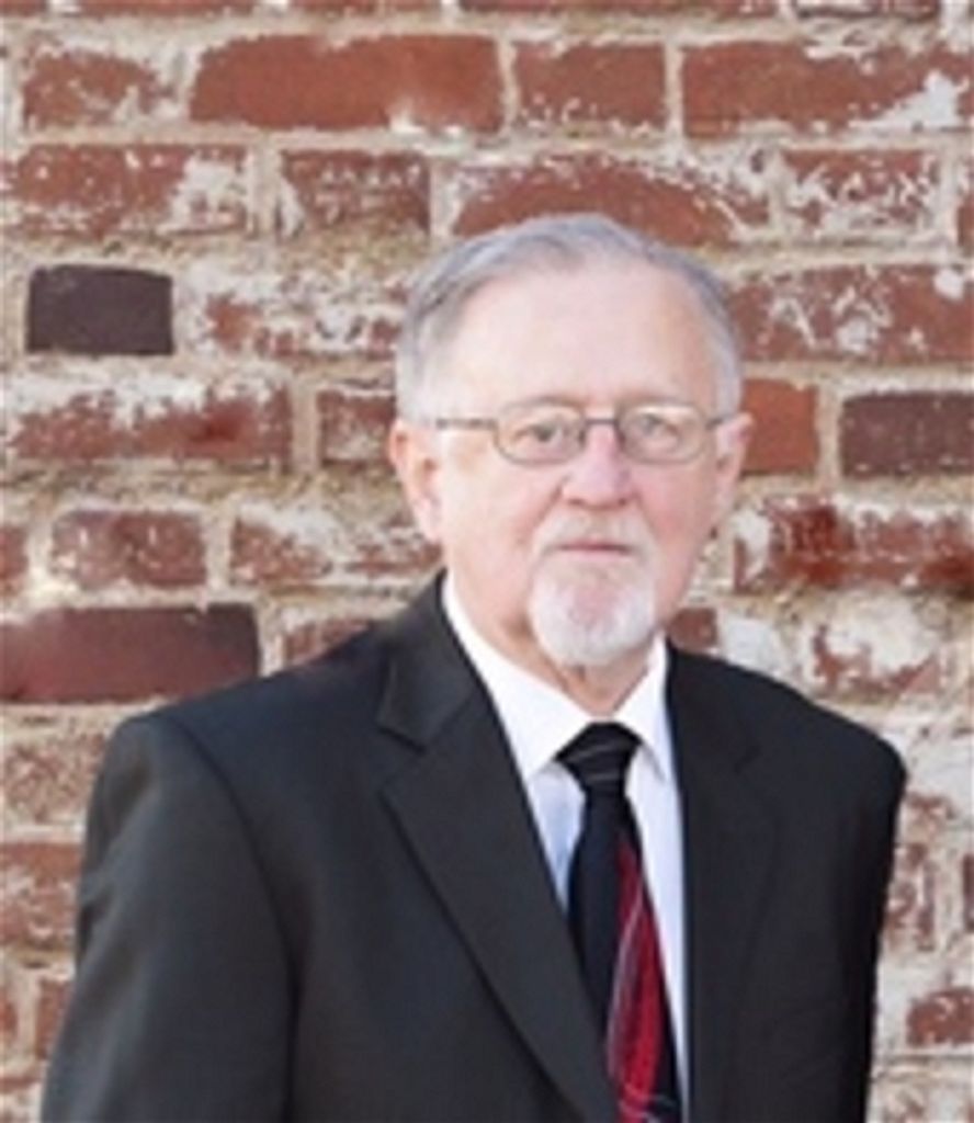 Walter Eugene "Gene" Peterson